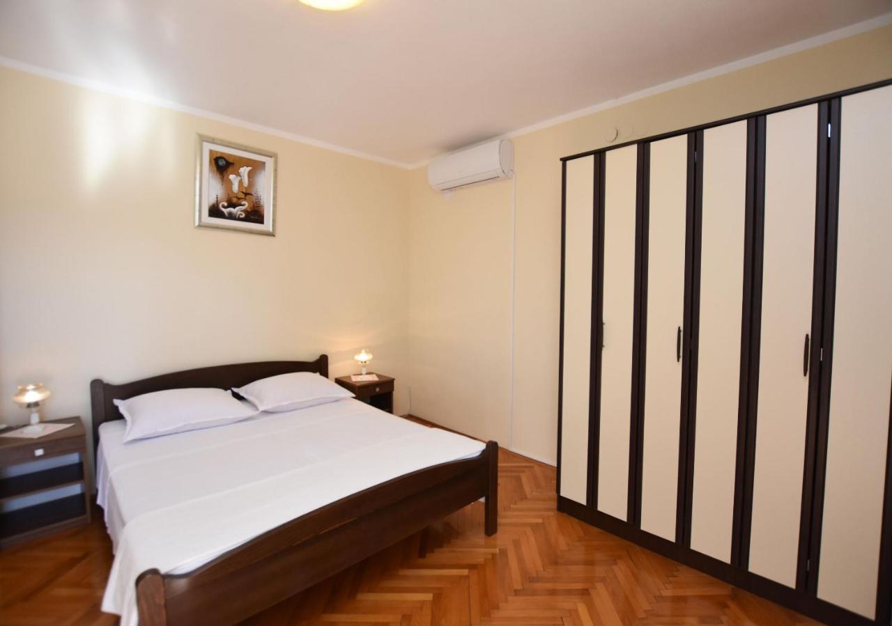 Apartment Ruzica พรีมอชเตน ภายนอก รูปภาพ