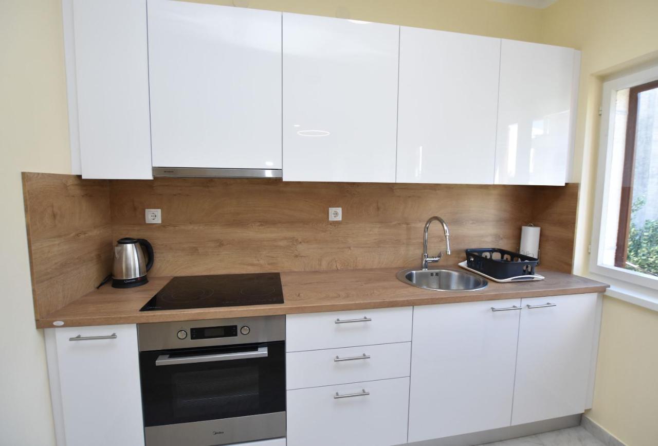 Apartment Ruzica พรีมอชเตน ภายนอก รูปภาพ